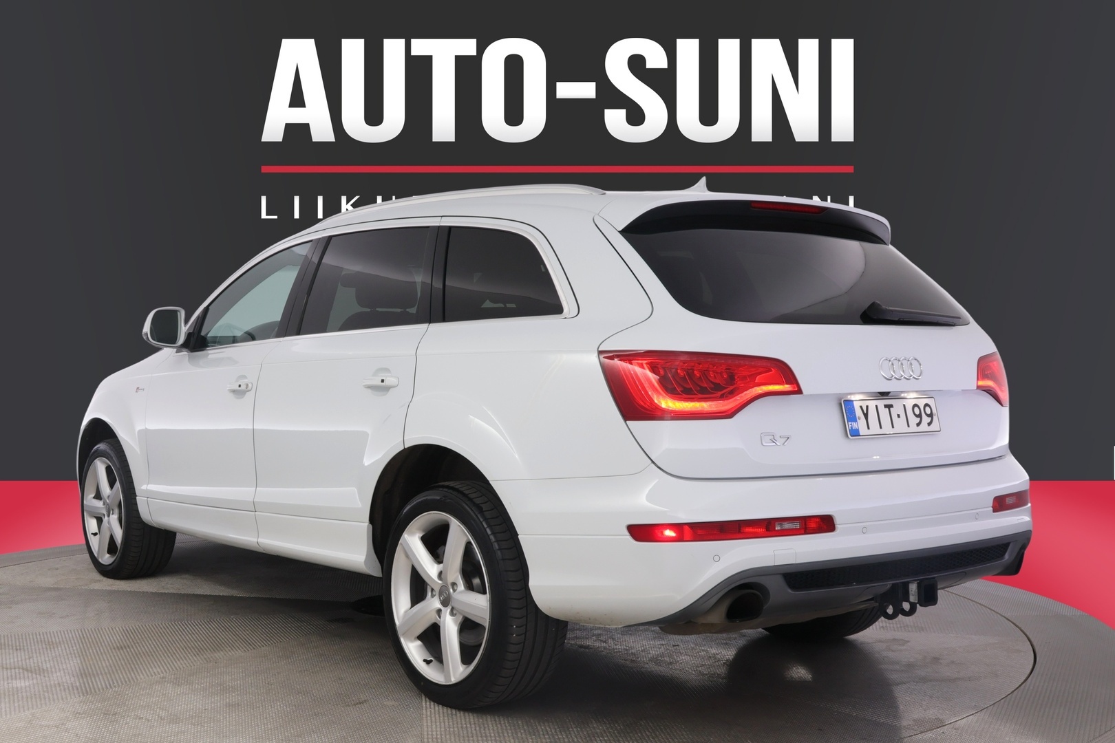 AUDI Q7 2012