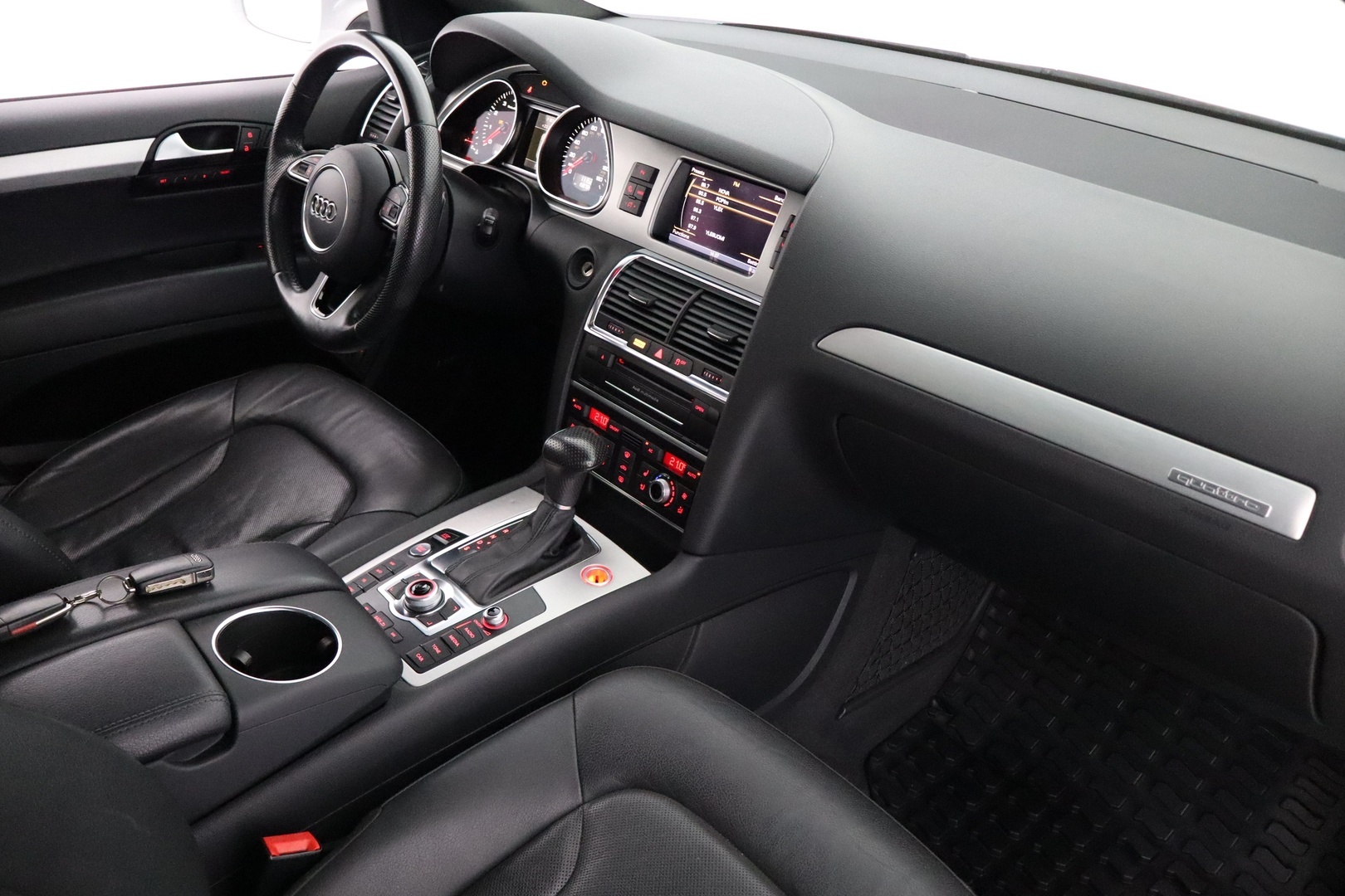 AUDI Q7 2012