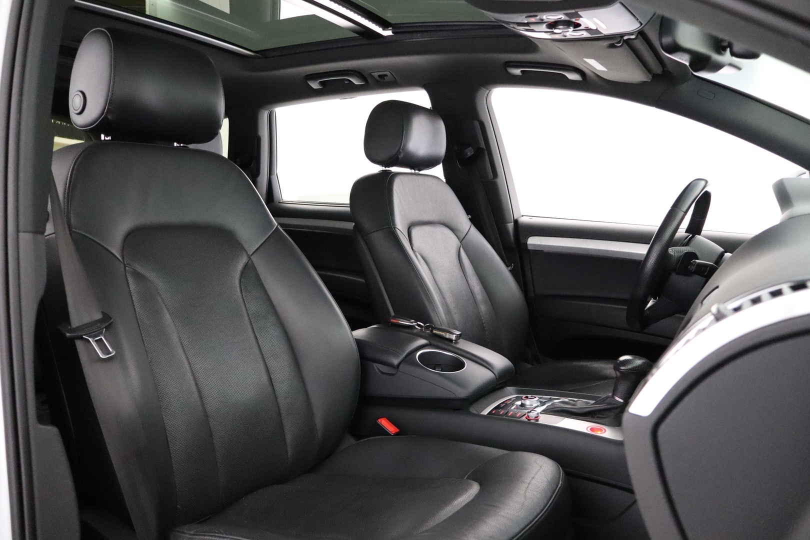 AUDI Q7 2012