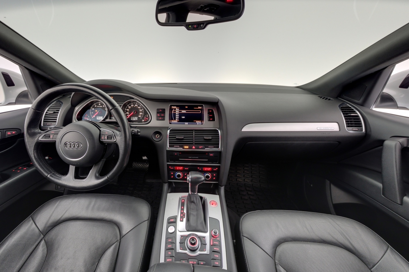 AUDI Q7 2012