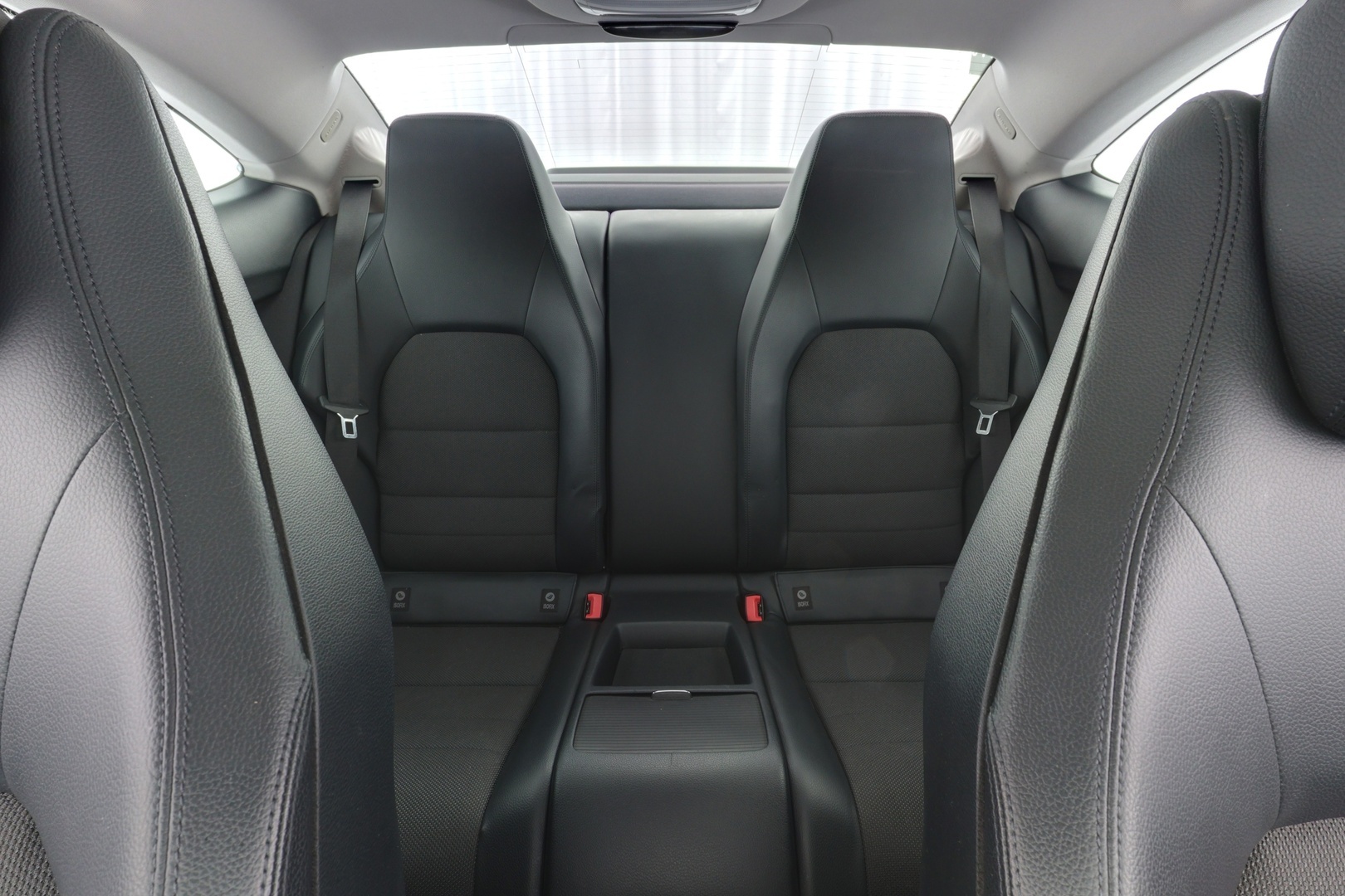 MERCEDES-BENZ C 2012