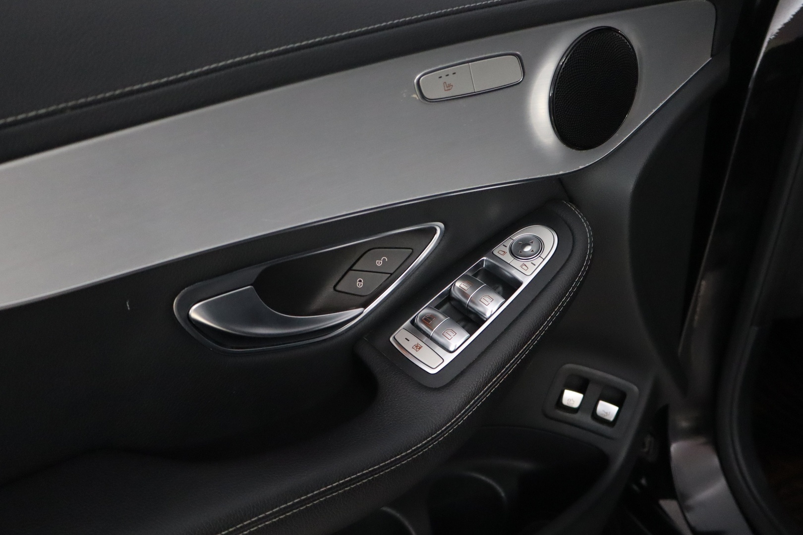 MERCEDES-BENZ GLC 2016