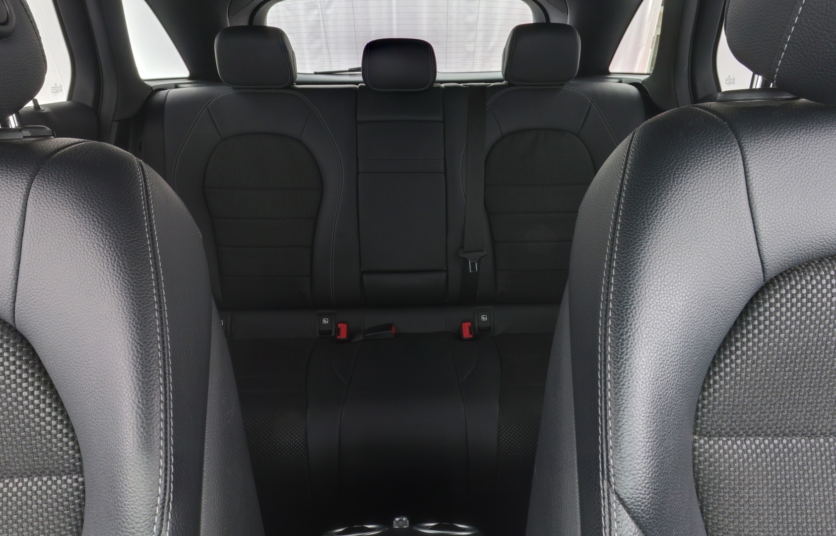 MERCEDES-BENZ GLC 2016