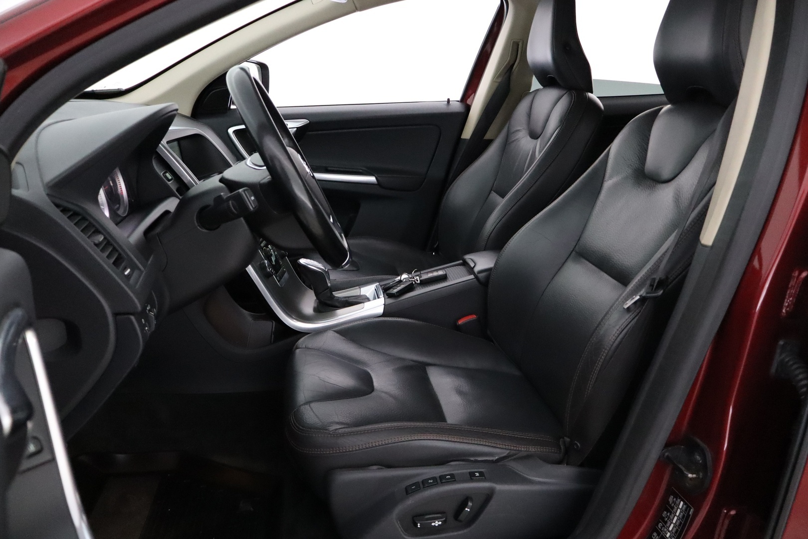 VOLVO XC60 2013