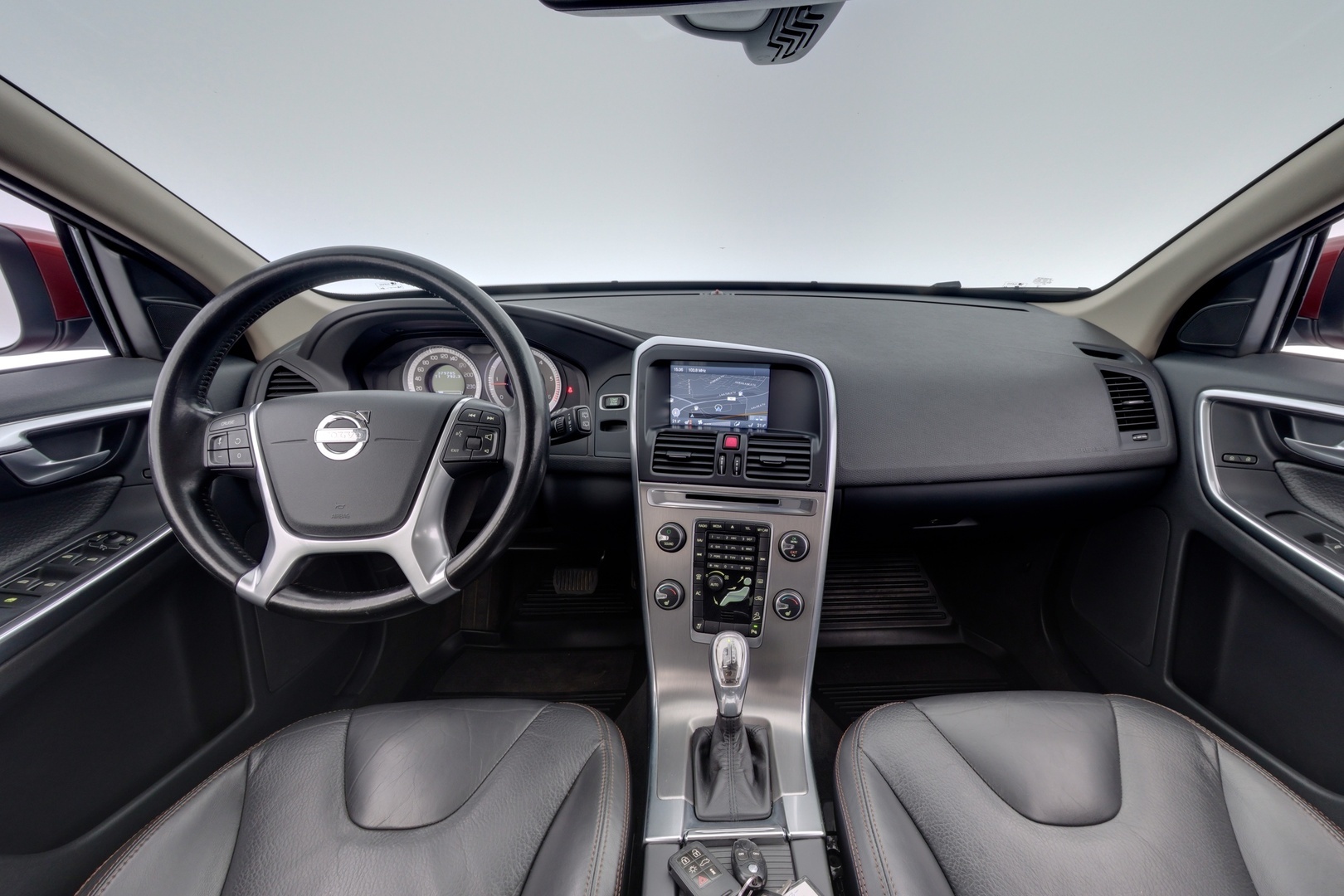 VOLVO XC60 2013