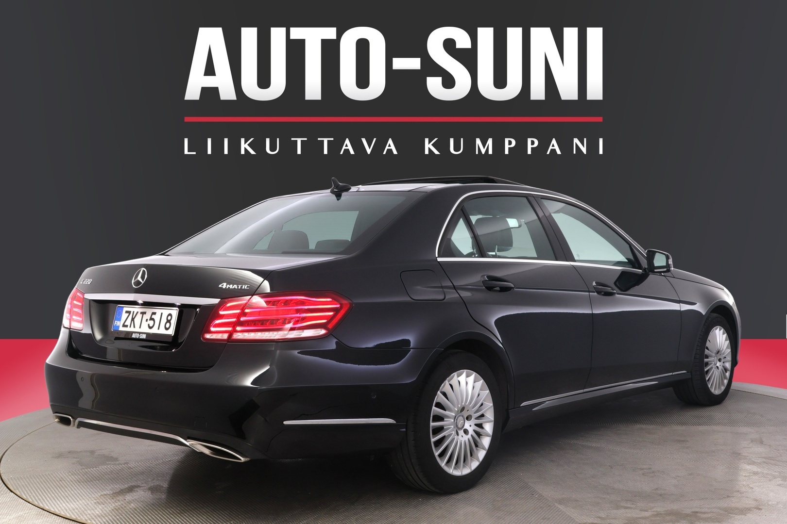 MERCEDES-BENZ E 2016