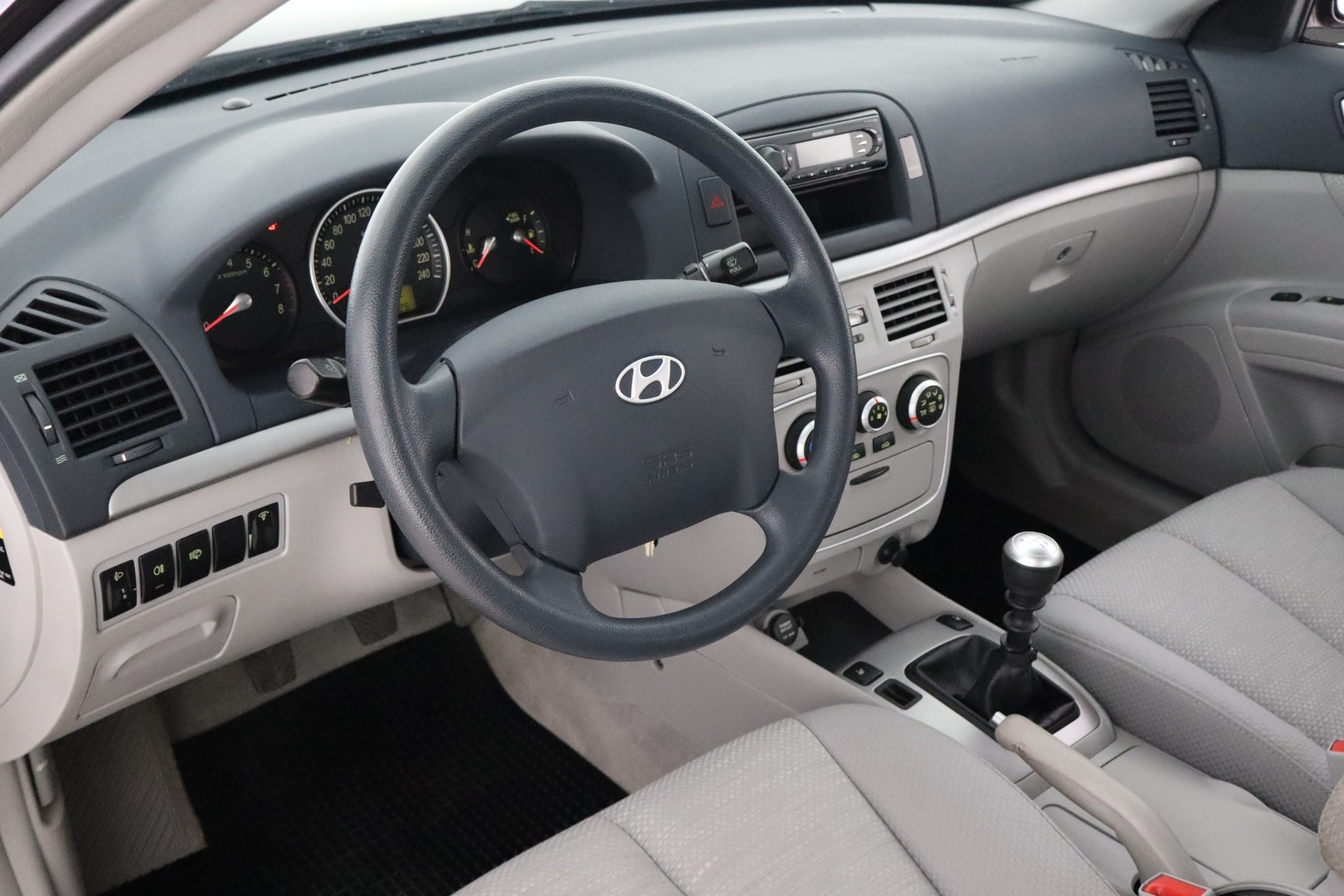 HYUNDAI Sonata 2006