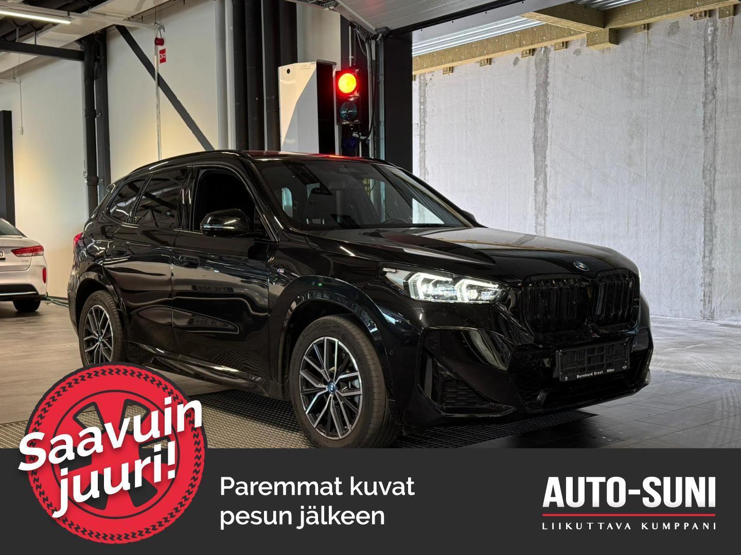 BMW iX1 2023