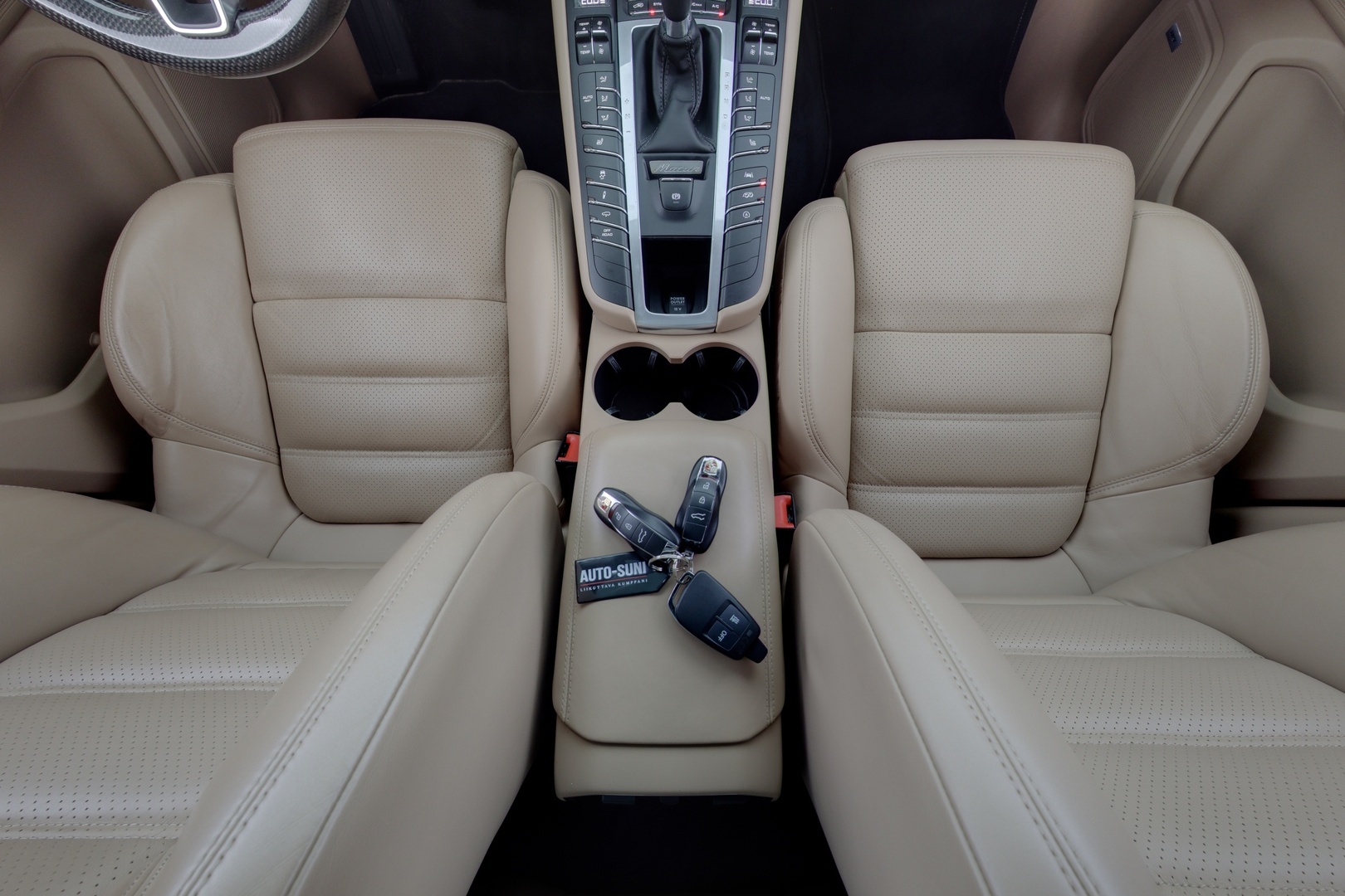 PORSCHE Macan 2019
