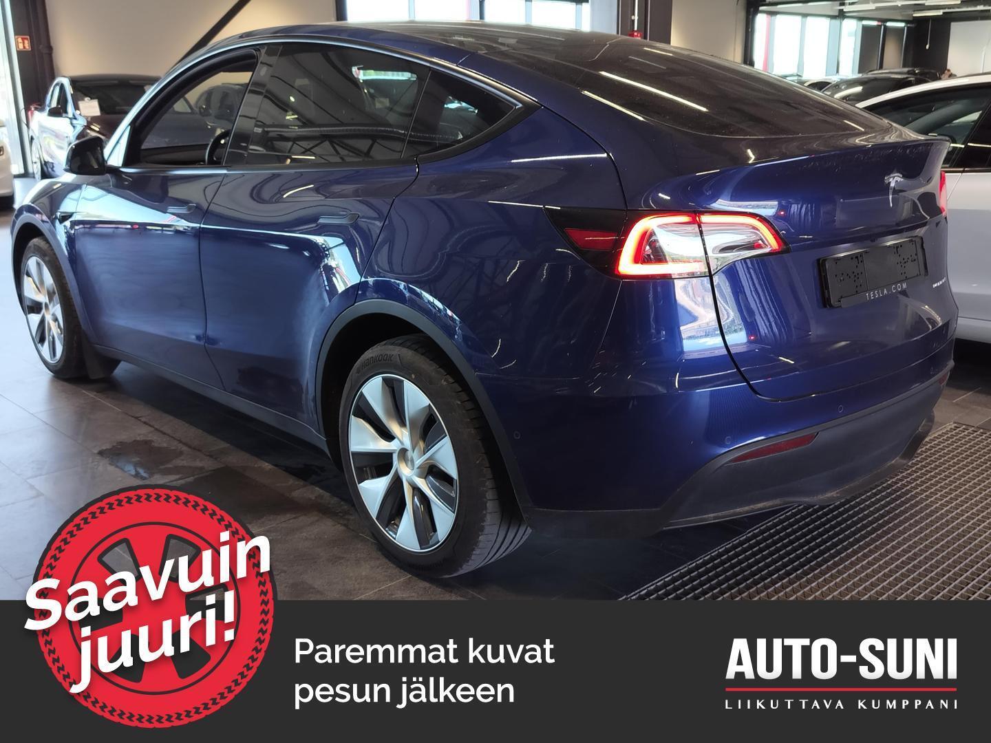 TESLA Model Y 2022