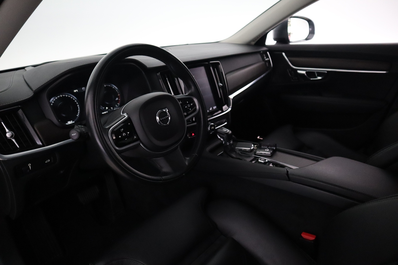 VOLVO V90 Cross Country 2019