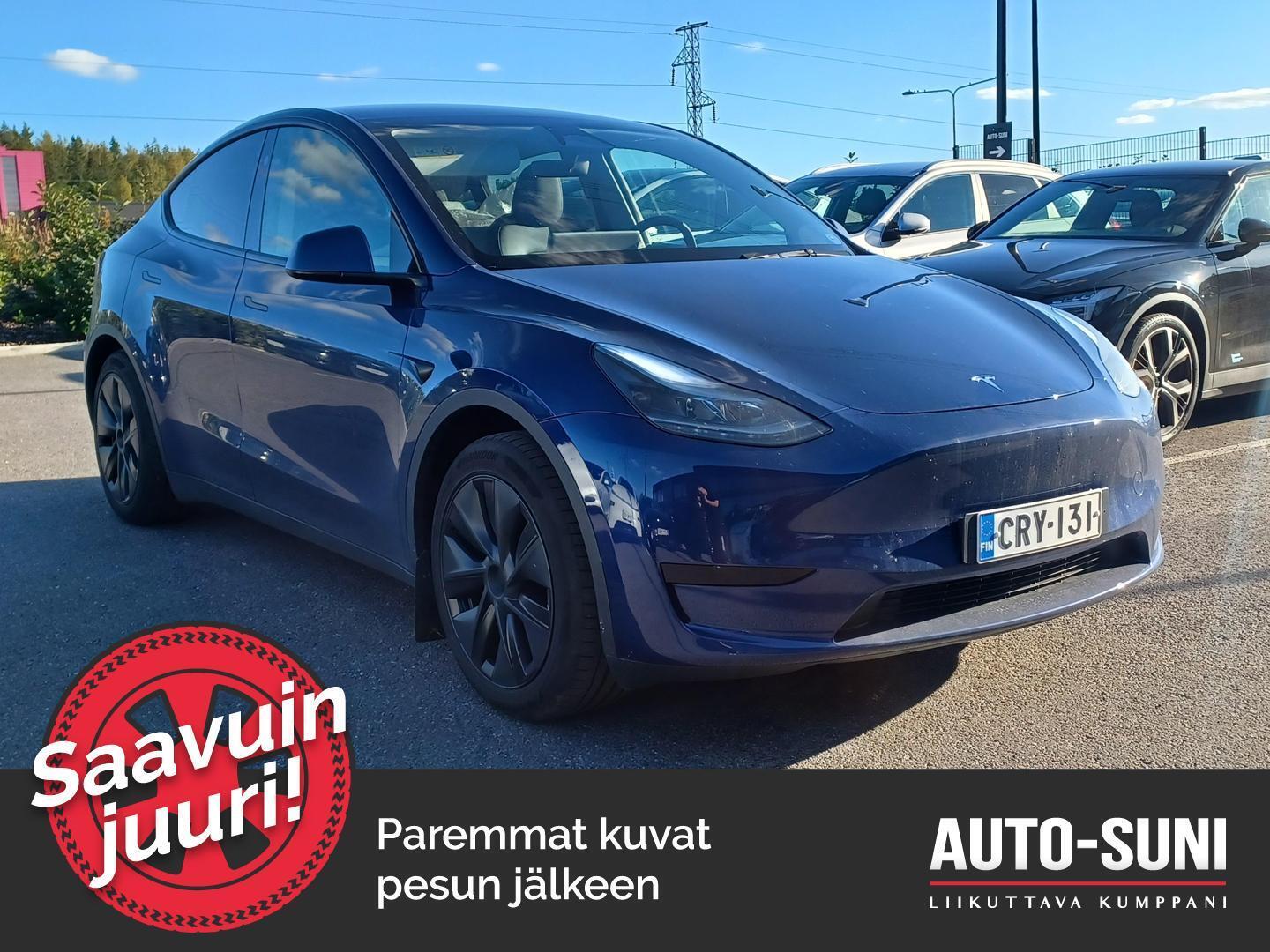 TESLA Model Y 2024