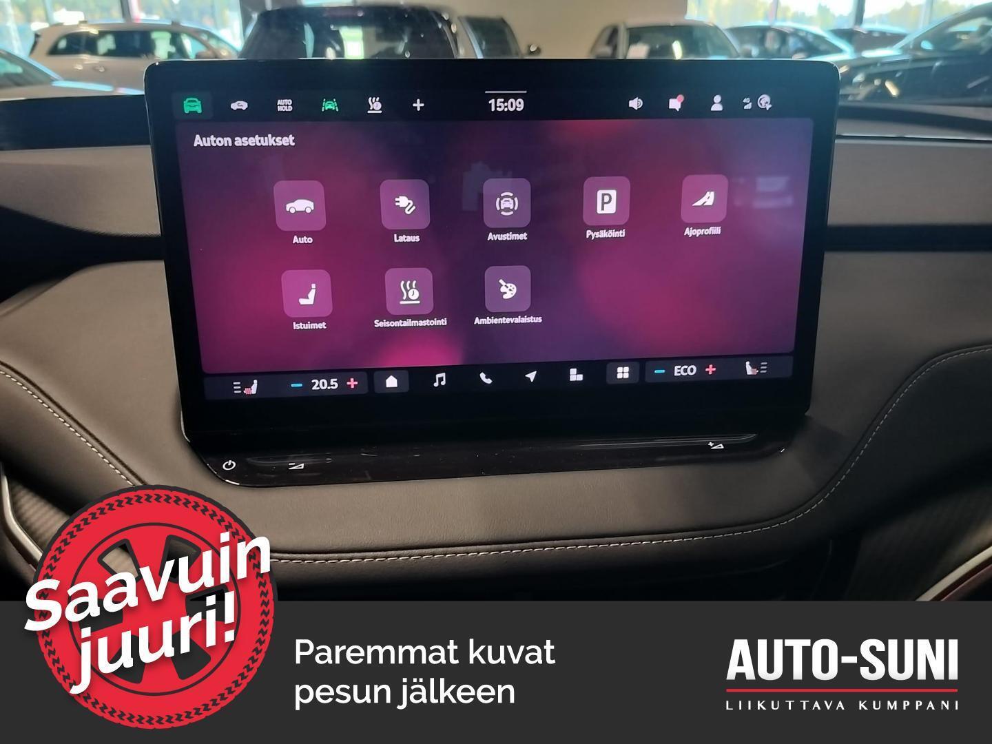 SKODA Enyaq 2026