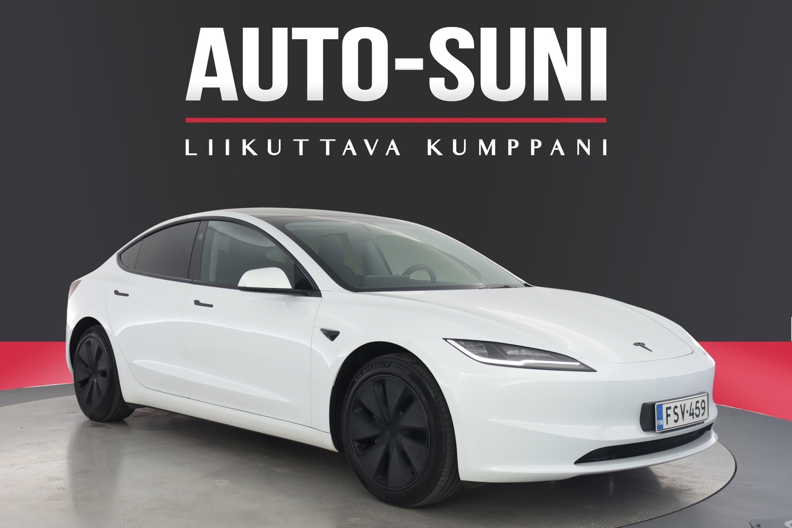 TESLA Model 3 2024