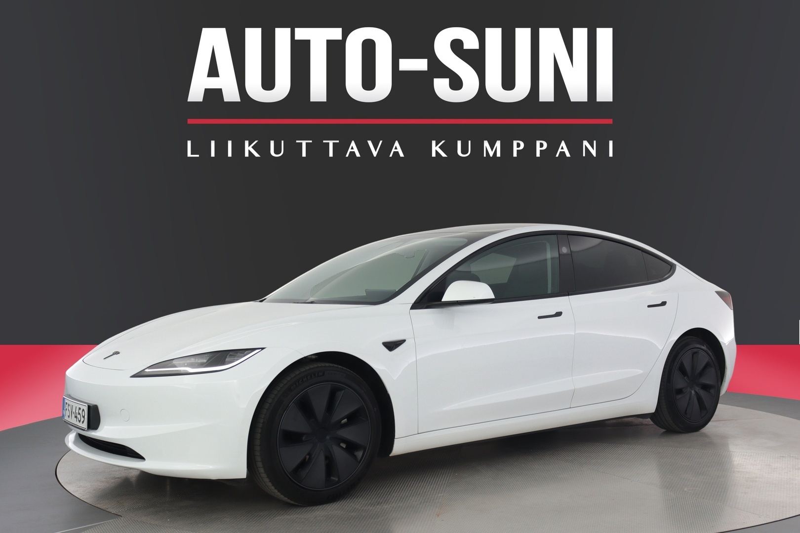 TESLA Model 3 2024