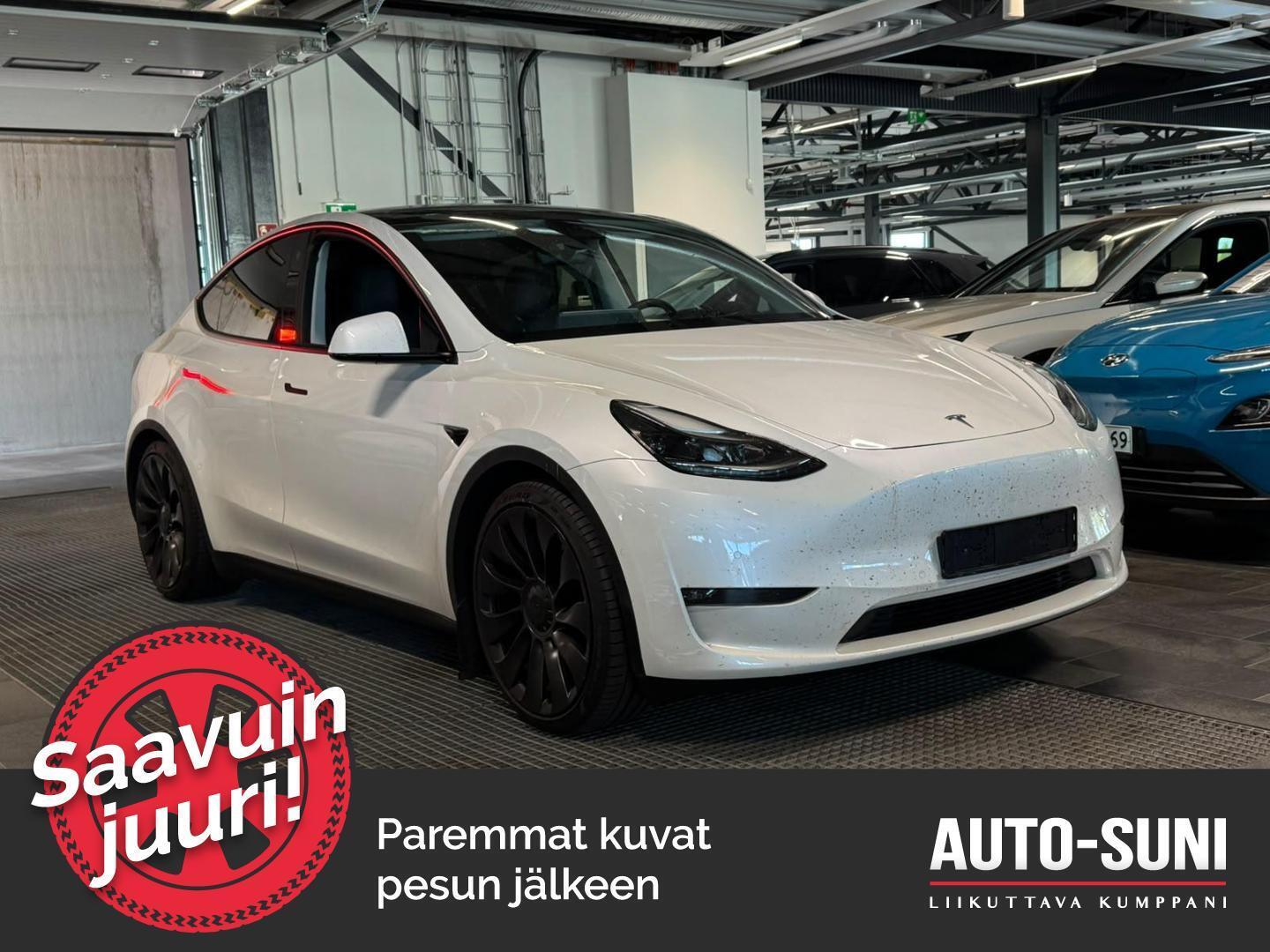 TESLA Model Y 2022