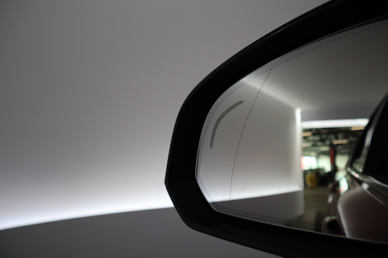VOLVO XC40 14