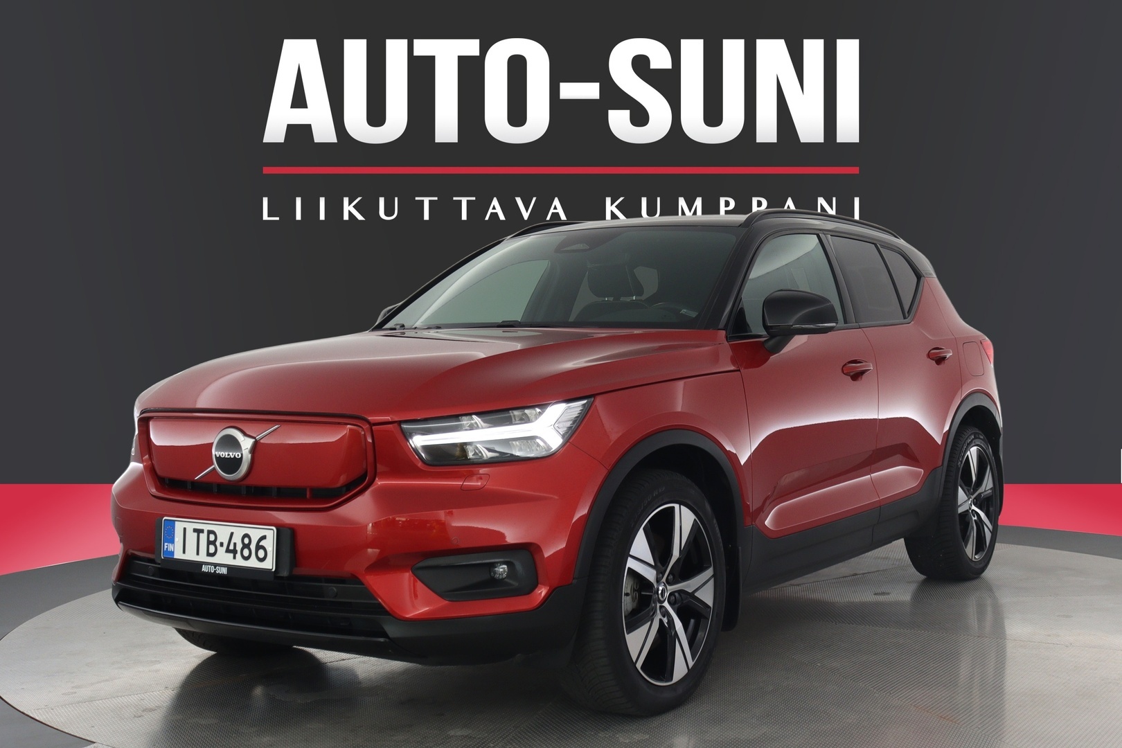 VOLVO XC40 6