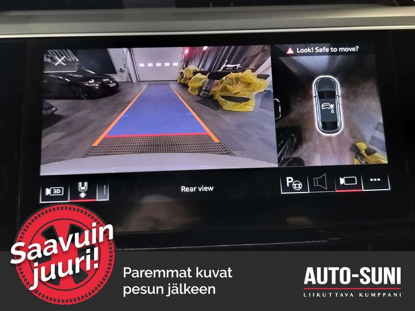 AUDI Q8 e-tron 2024