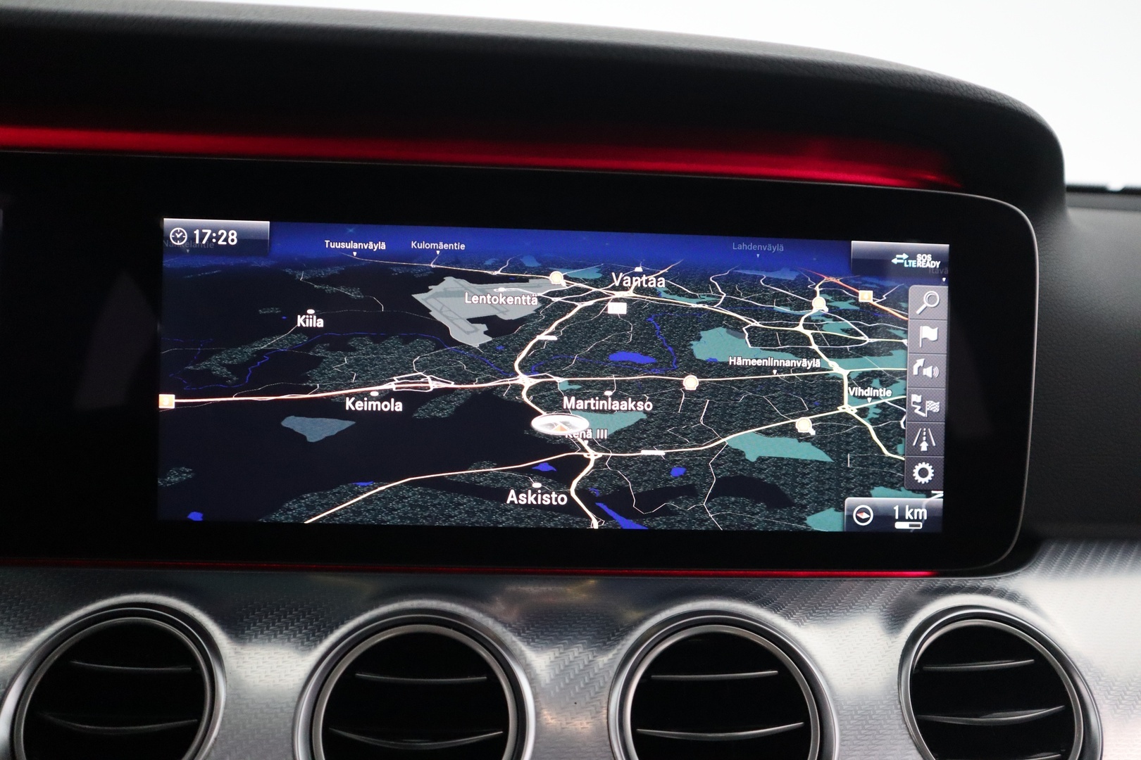 MERCEDES-BENZ E 2020