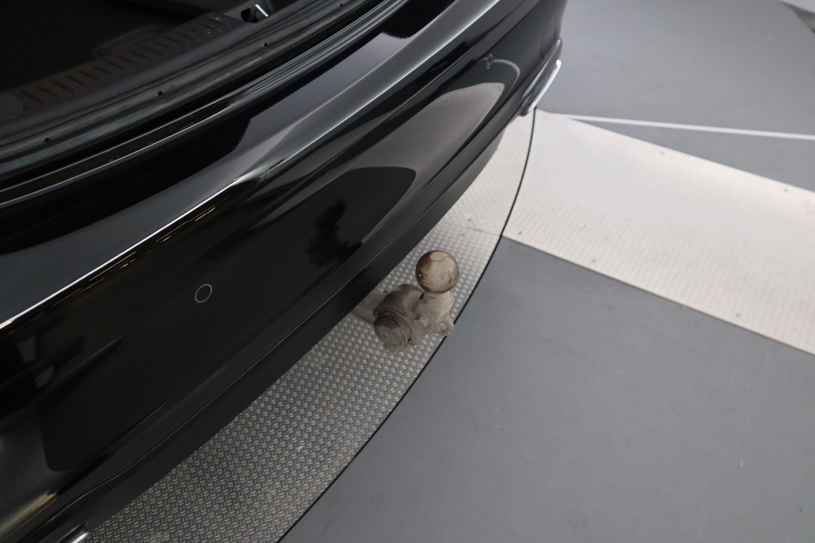 MERCEDES-BENZ E 2020