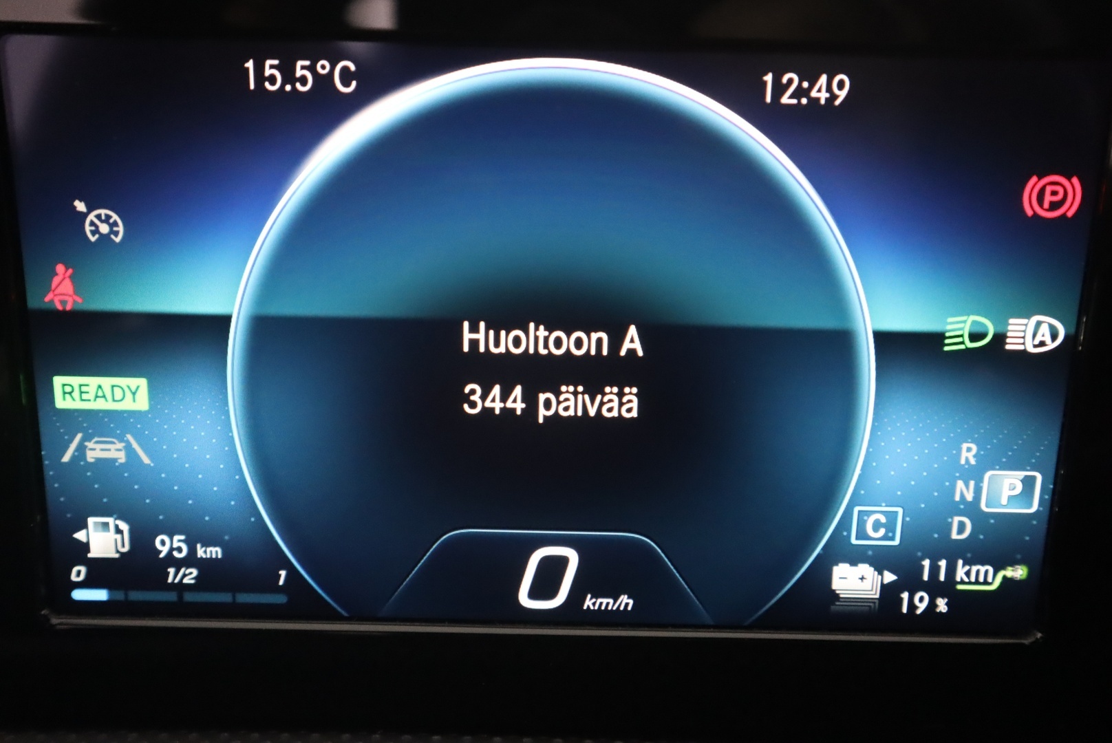 MERCEDES-BENZ A 2020