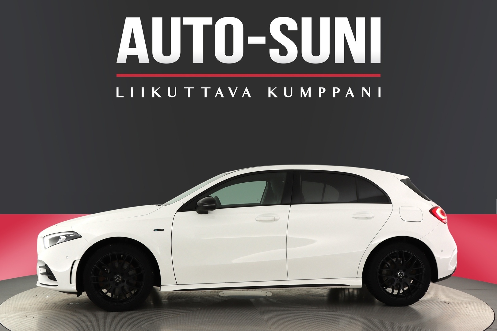 MERCEDES-BENZ A 2020