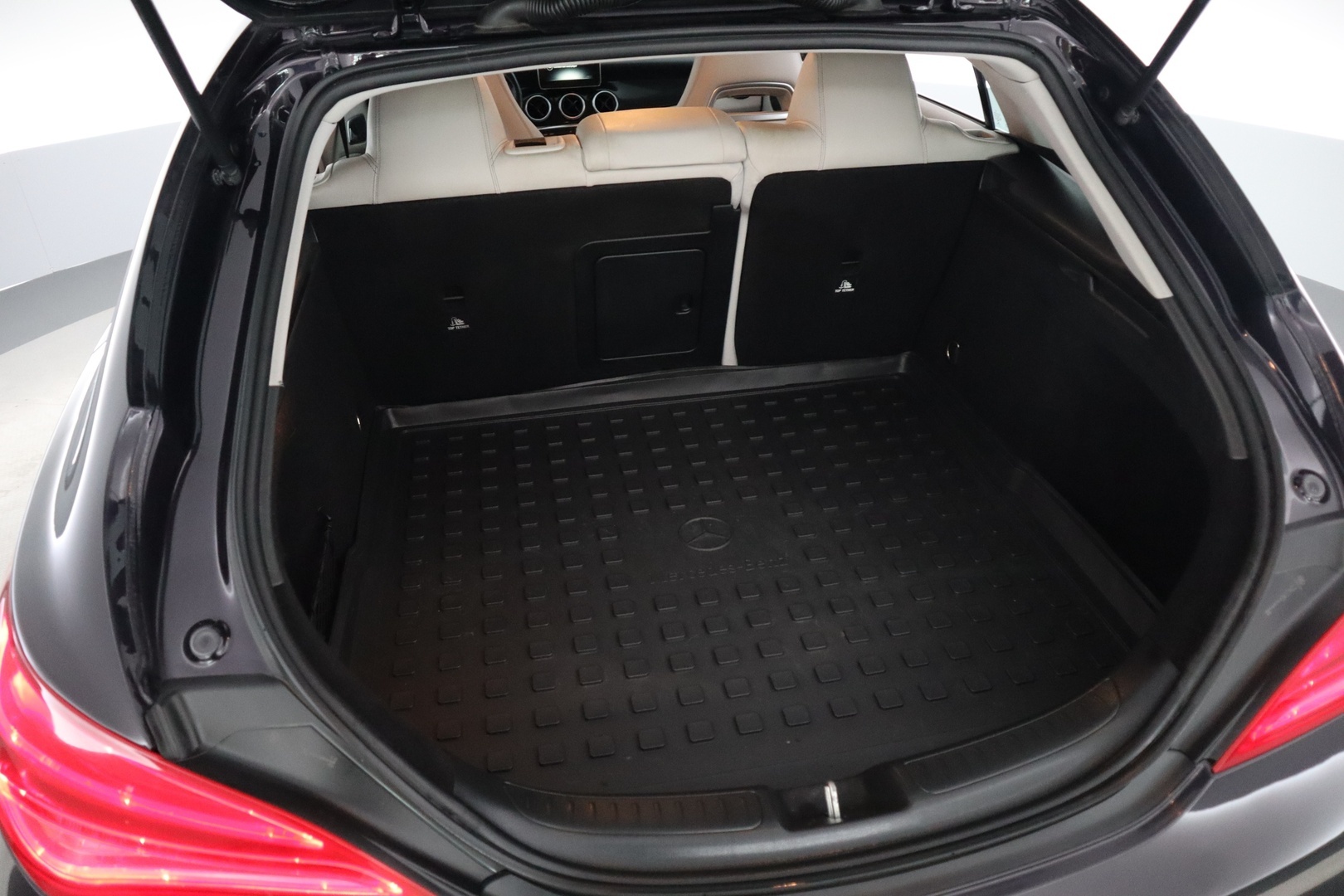 MERCEDES-BENZ CLA 2015
