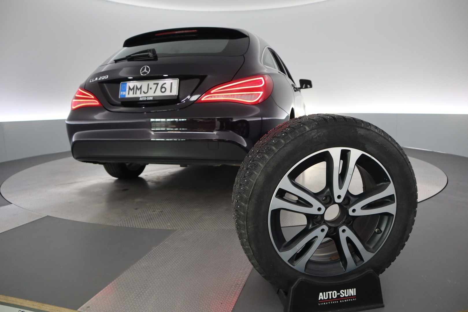 MERCEDES-BENZ CLA 2015