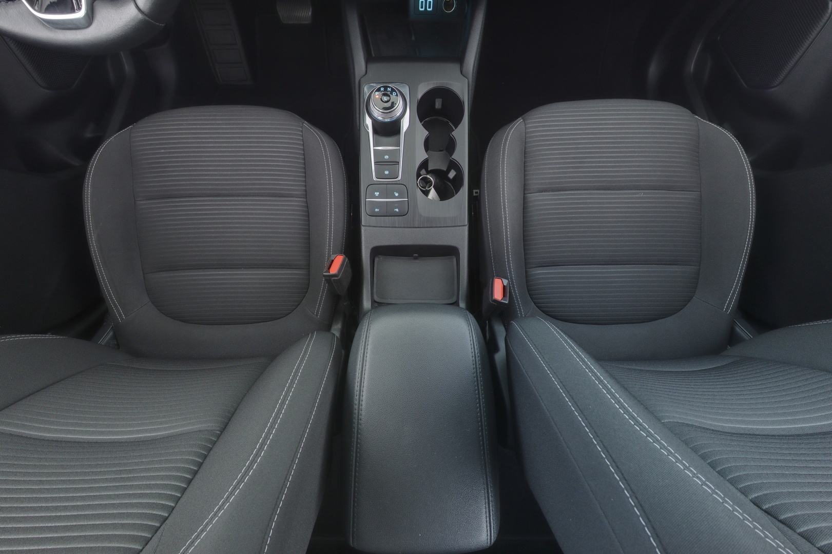 FORD Kuga 2021