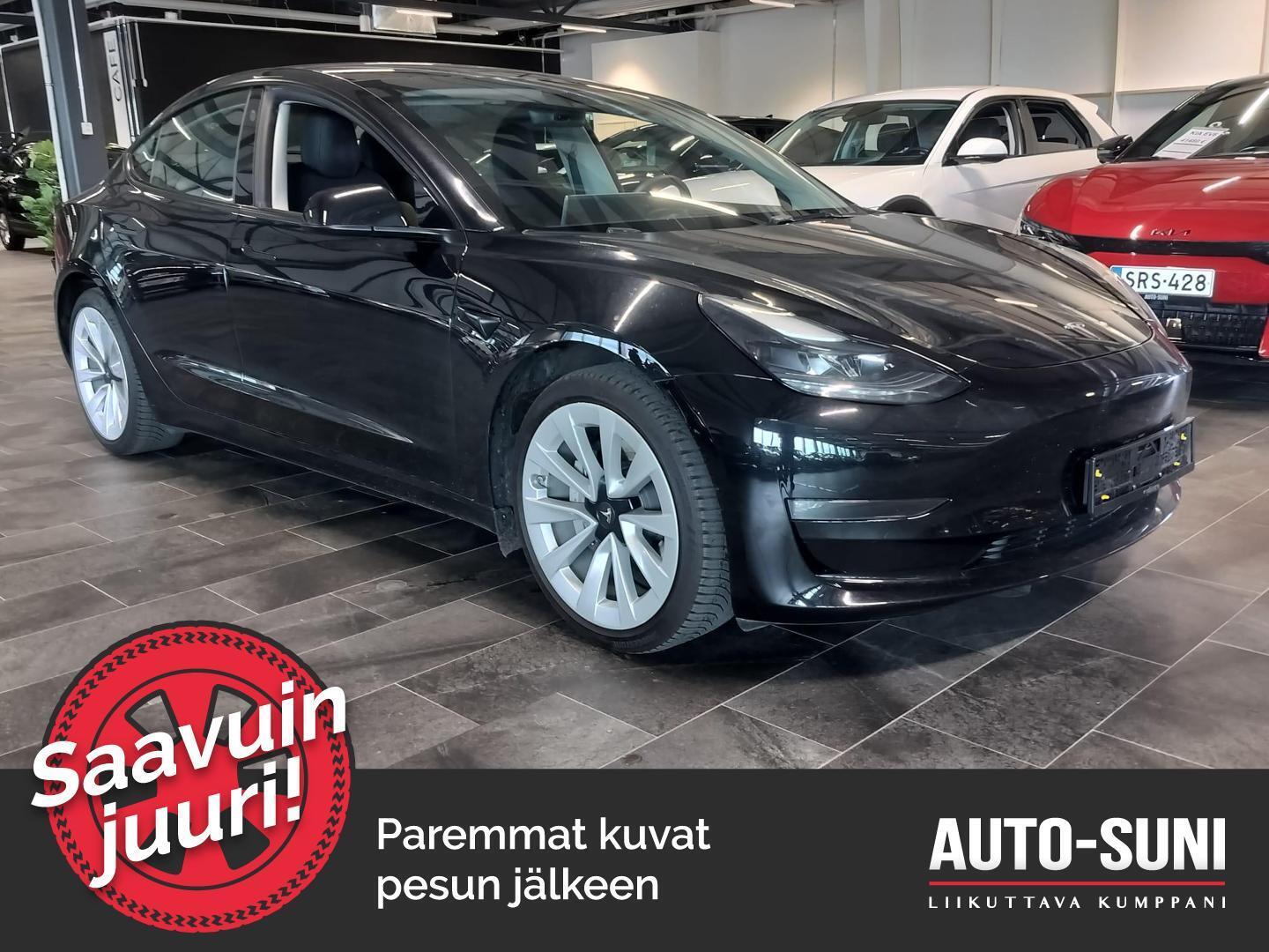 TESLA Model 3 2023