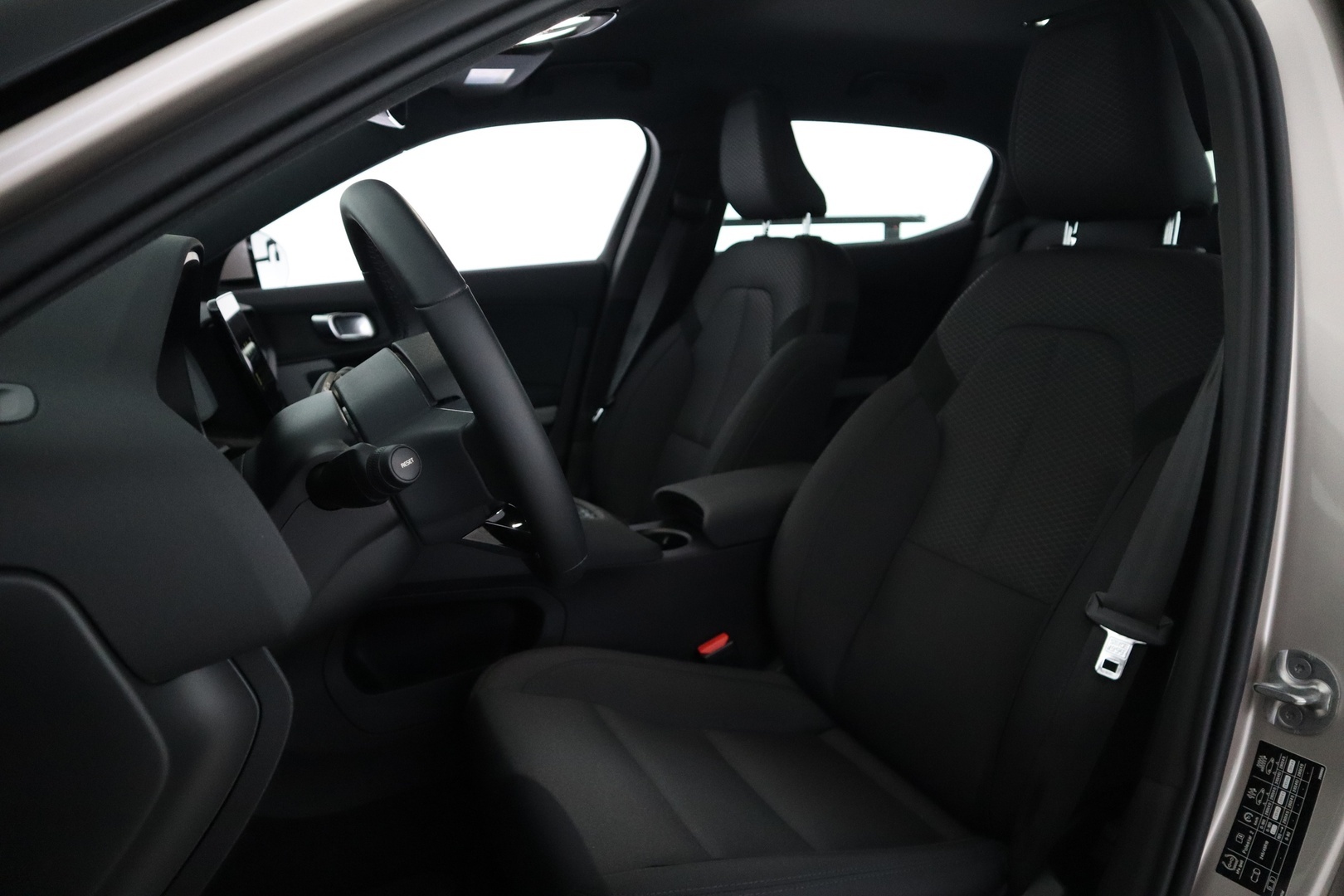 POLESTAR 2 2023