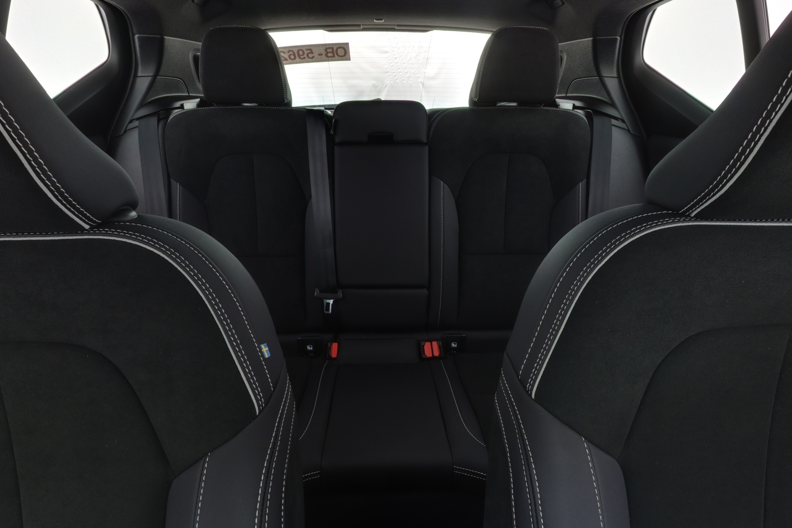 VOLVO XC40 2023