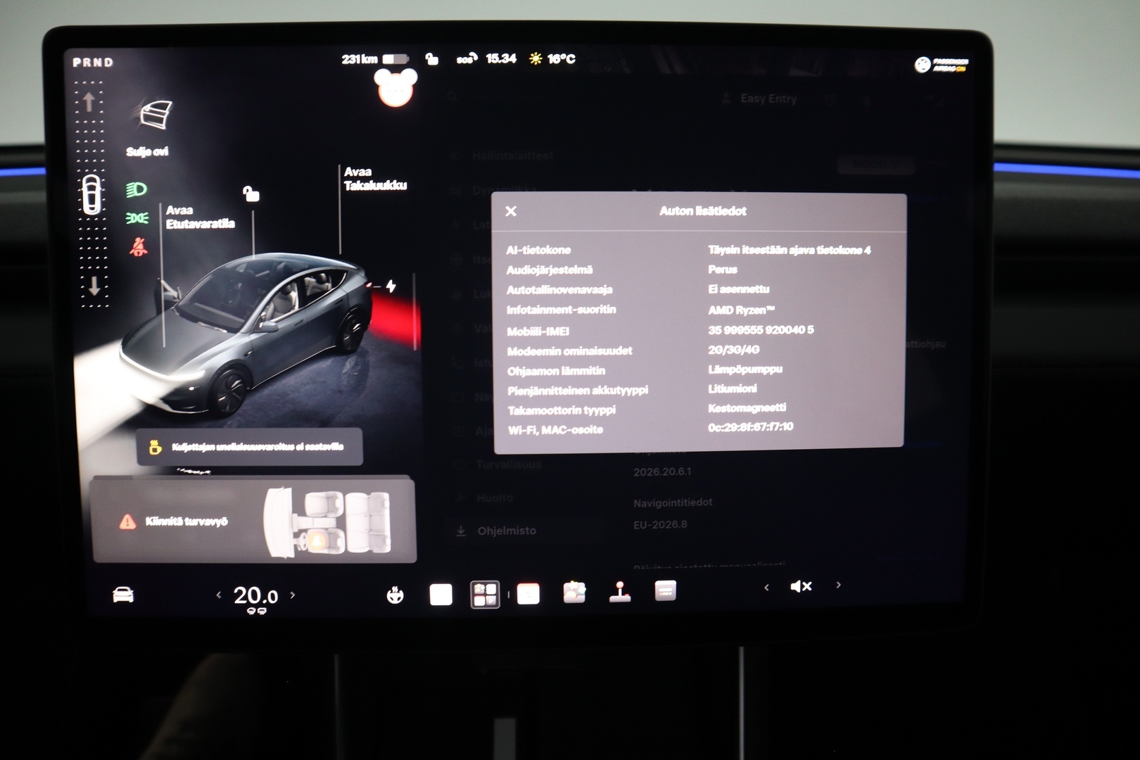TESLA Model Y 18