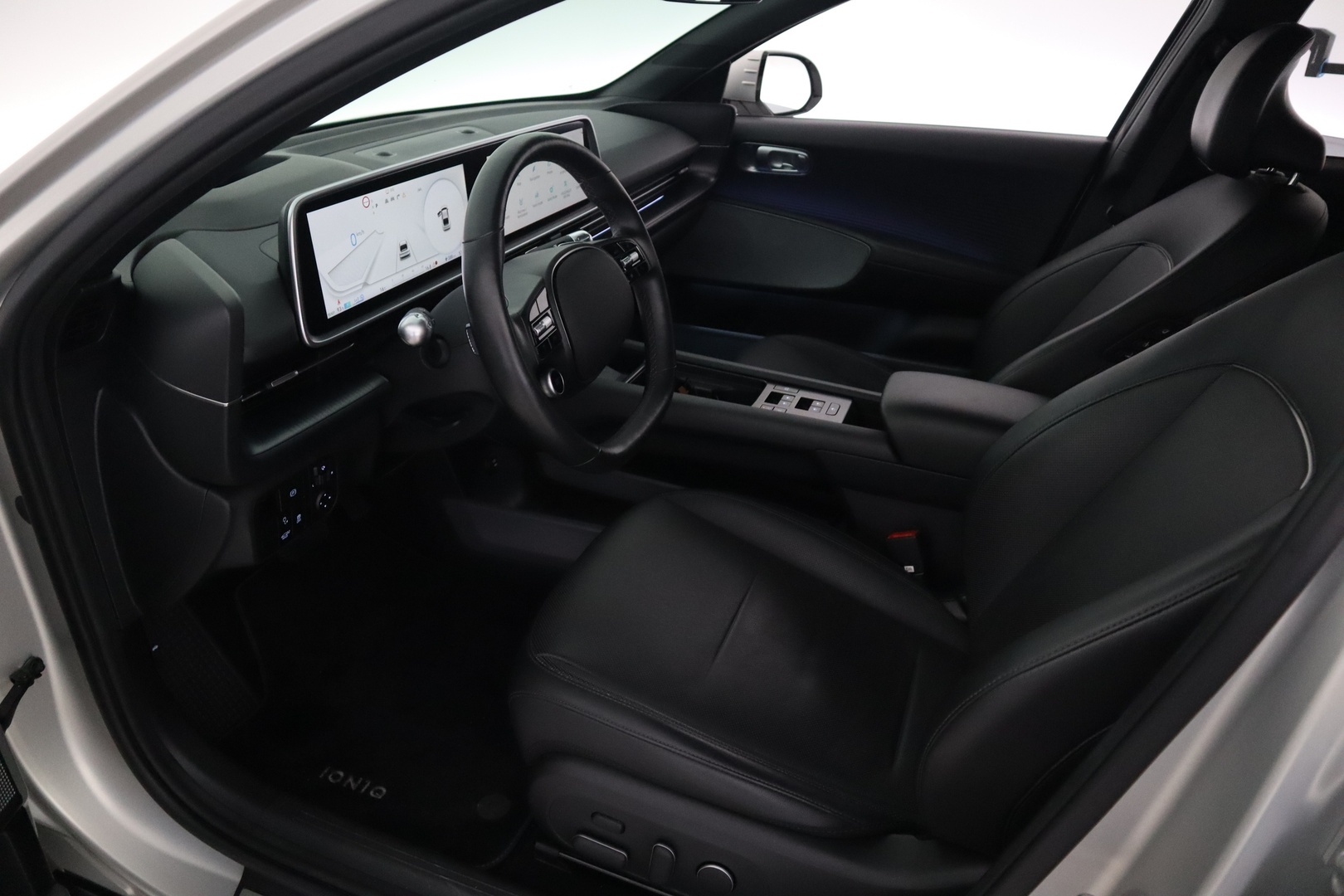 HYUNDAI IONIQ 6 10