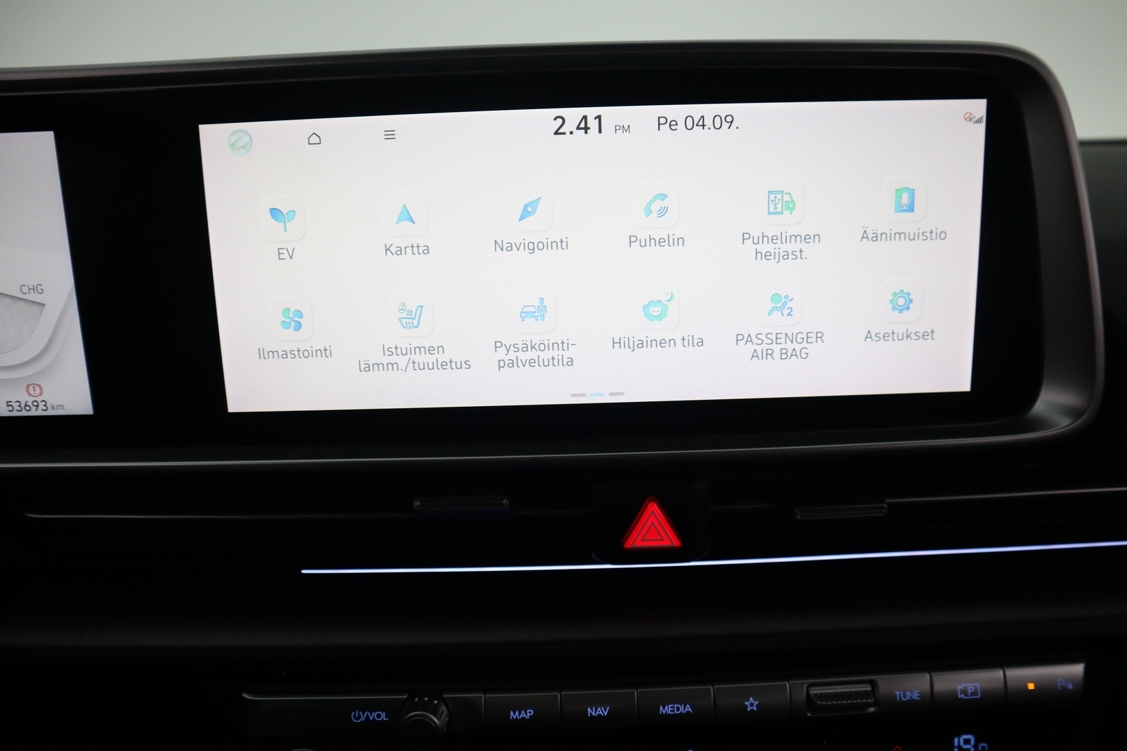 HYUNDAI IONIQ 6 17