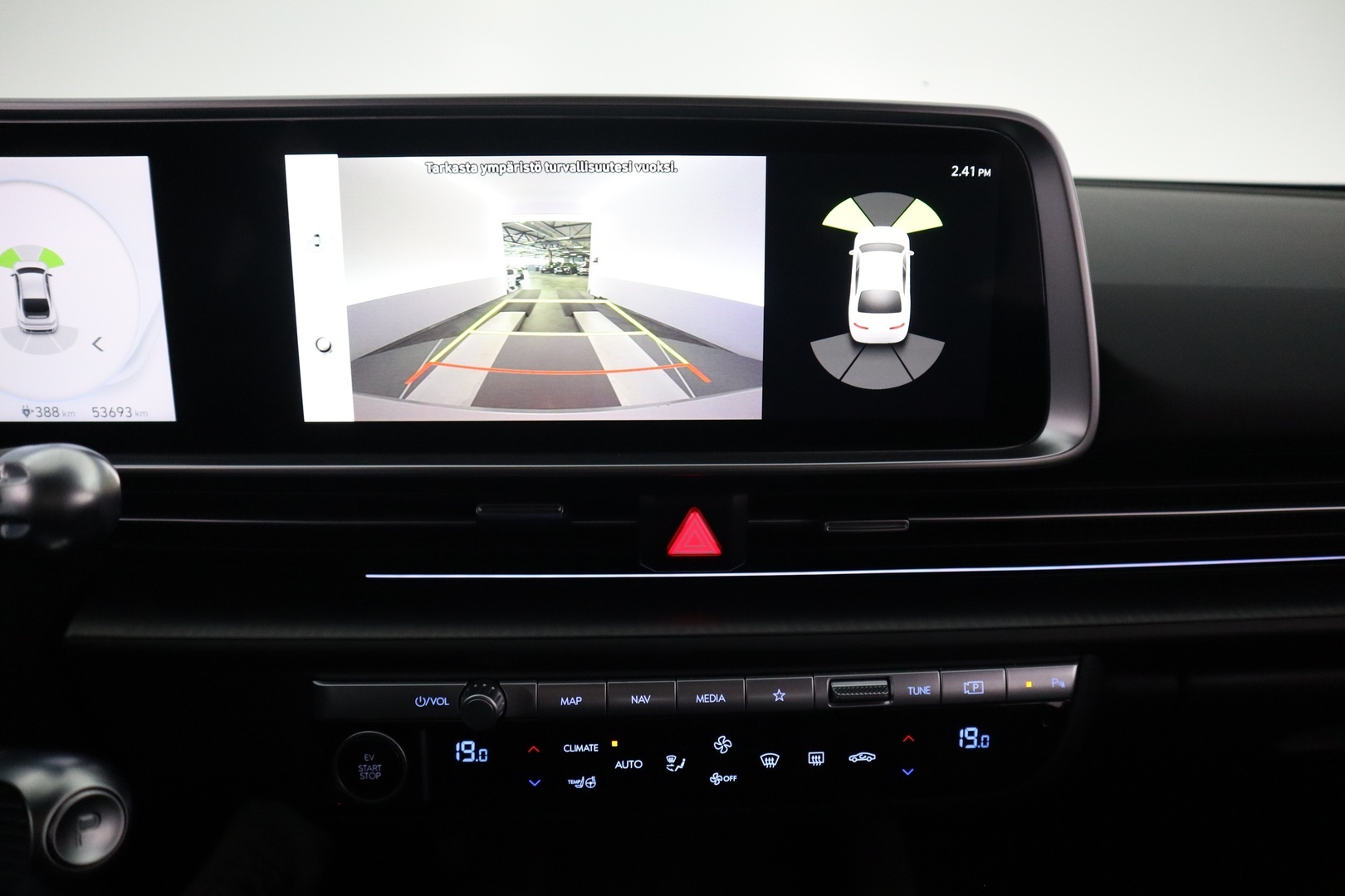 HYUNDAI IONIQ 6 19