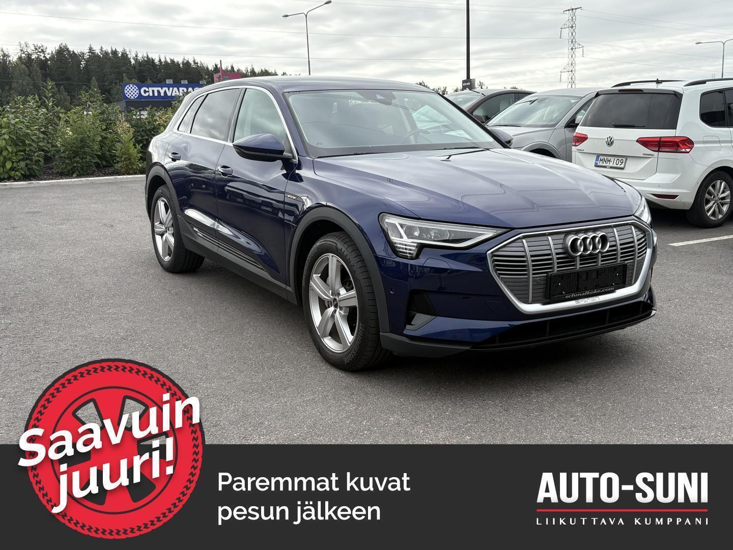 AUDI e-tron 2022