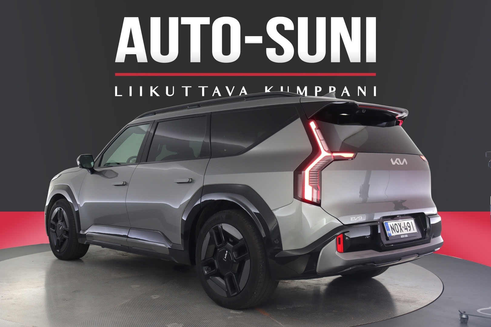 KIA EV9 4