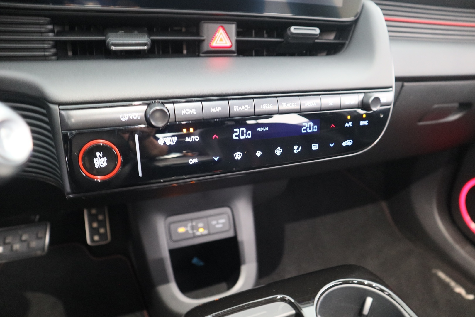 HYUNDAI IONIQ 5 16