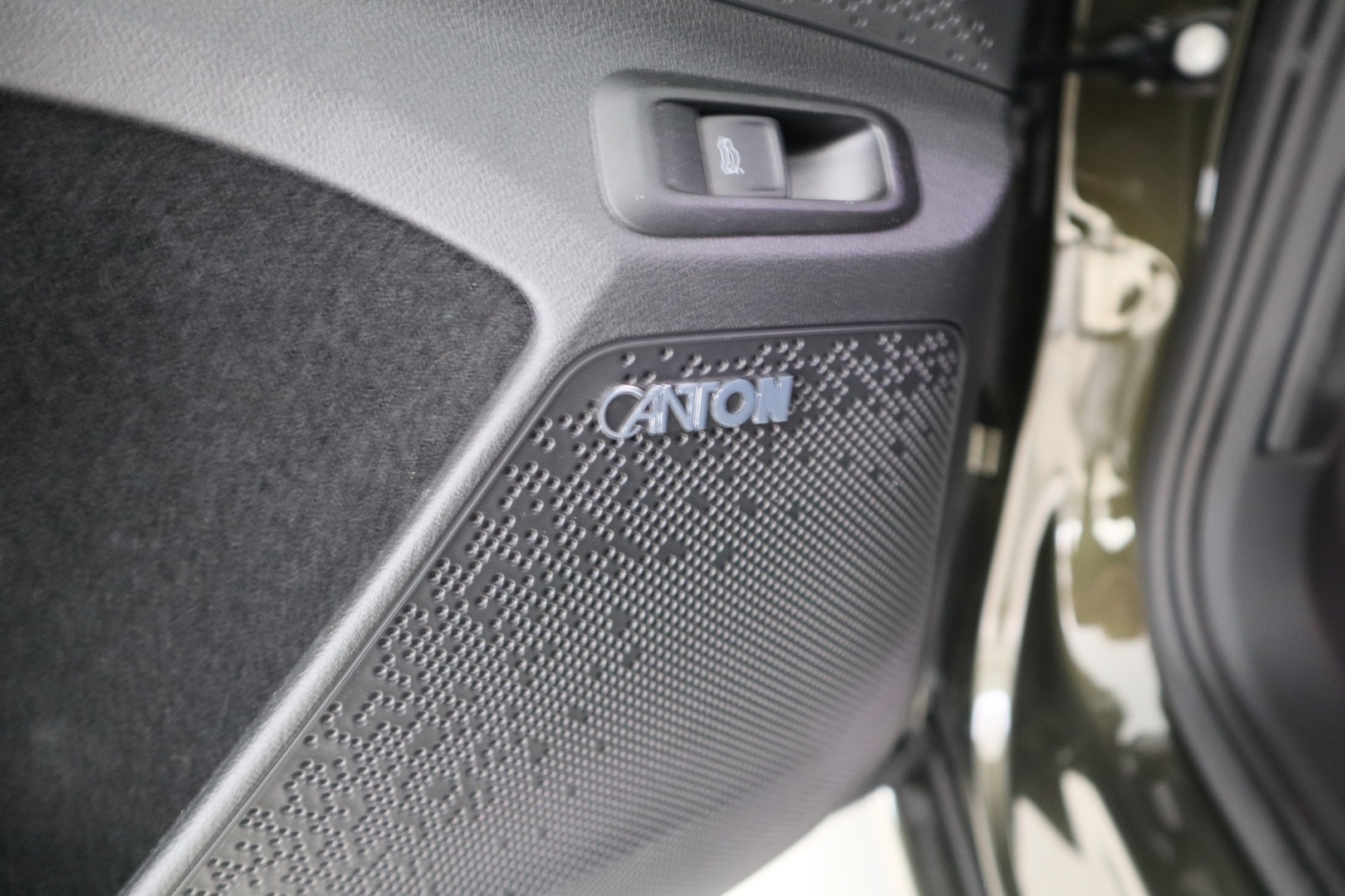 SKODA Enyaq 14