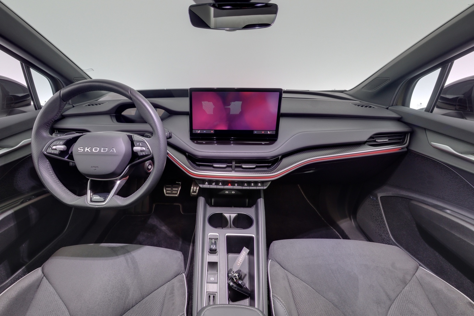SKODA Enyaq 7