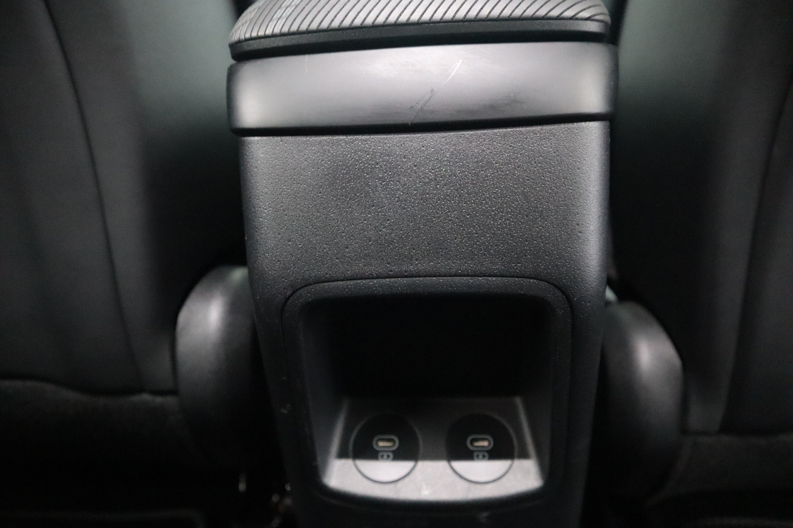 KIA EV6 27