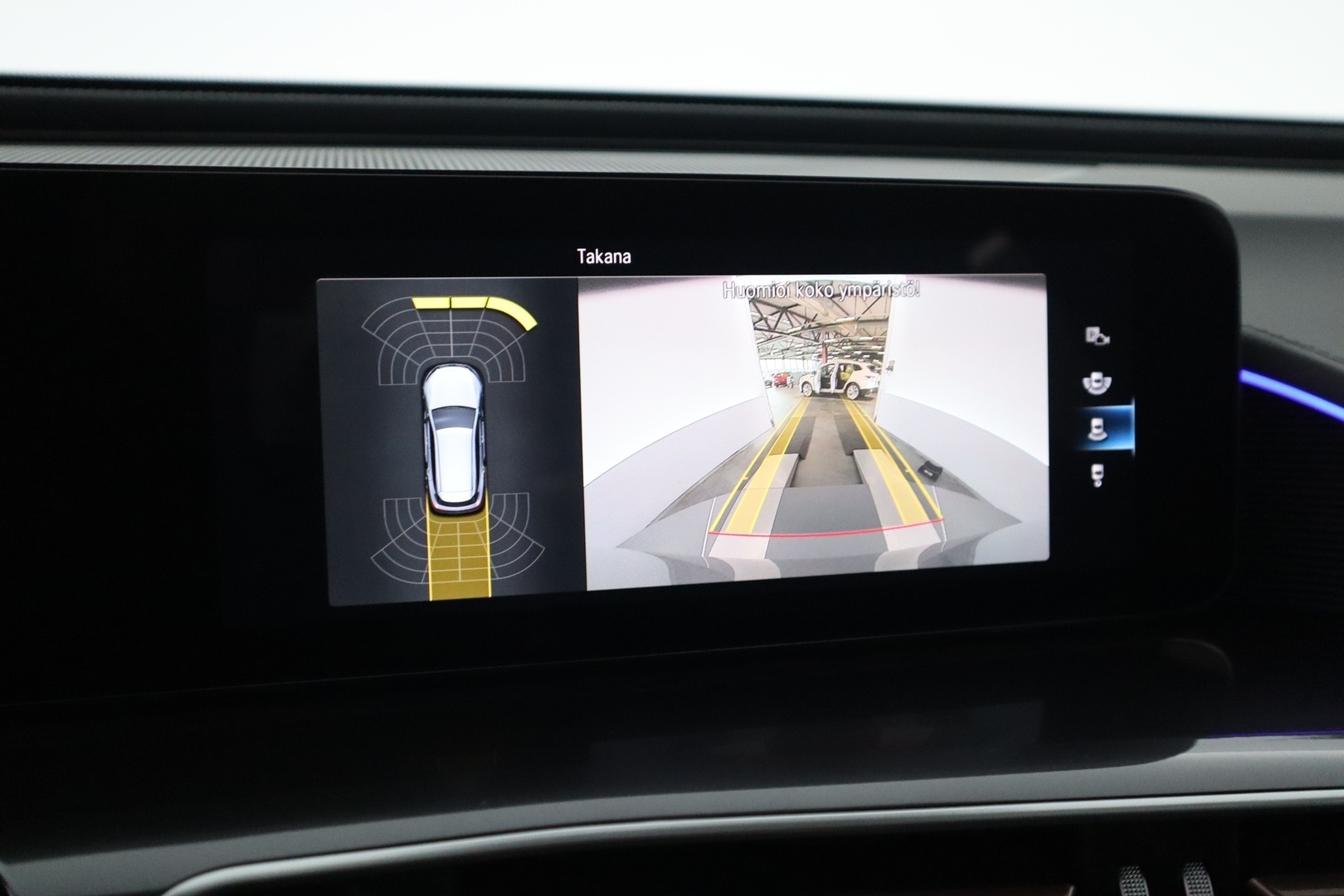 MERCEDES-BENZ EQC 2023