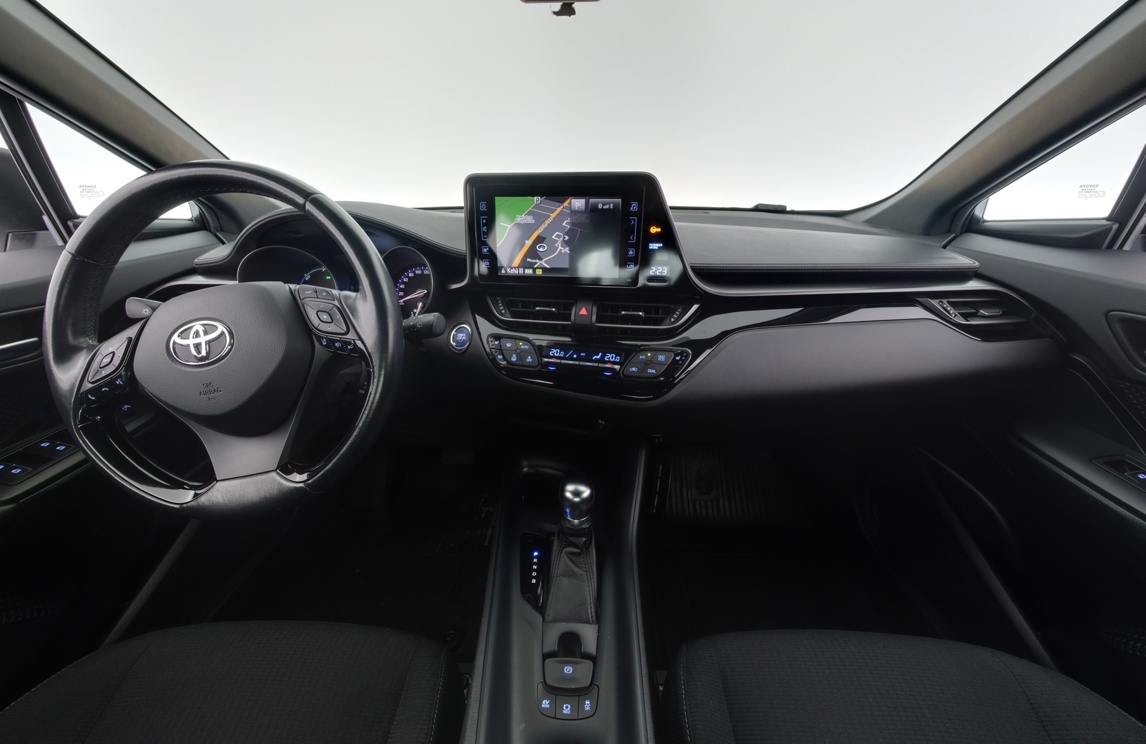 TOYOTA C-HR 2018