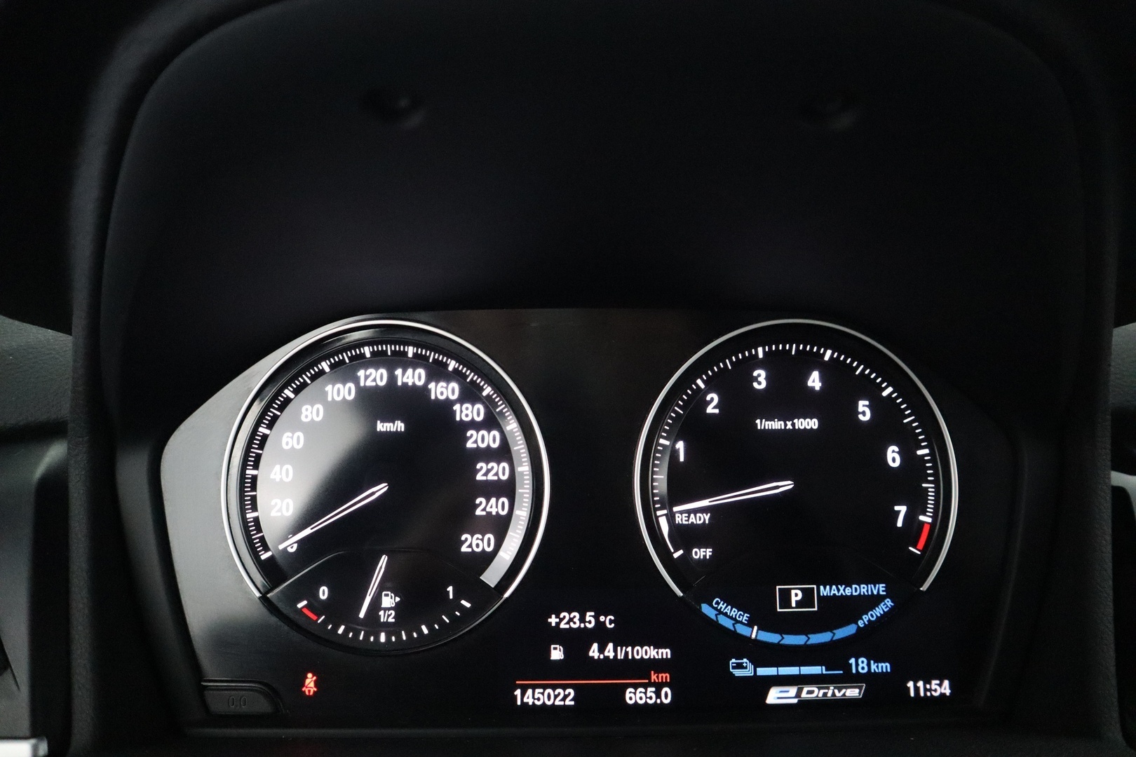 BMW 225 2019