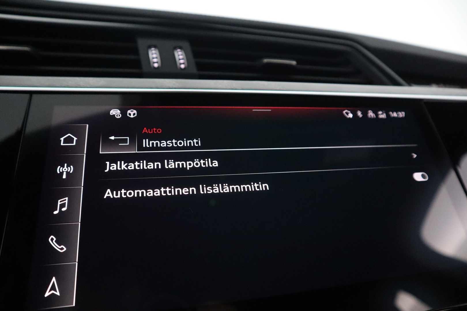 AUDI Q8 e-tron 2024