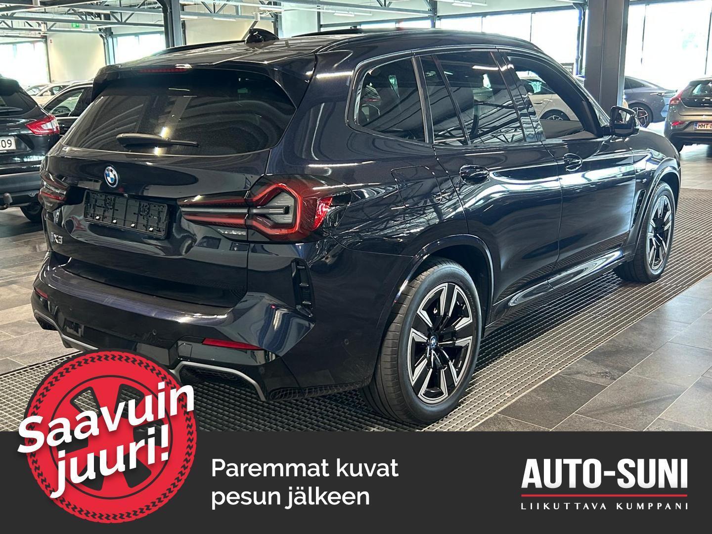 BMW iX3 2023