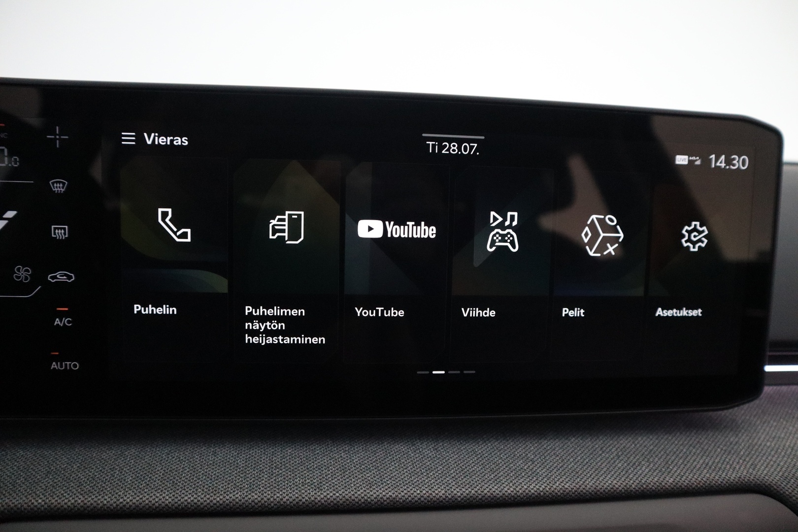 KIA EV4 2026
