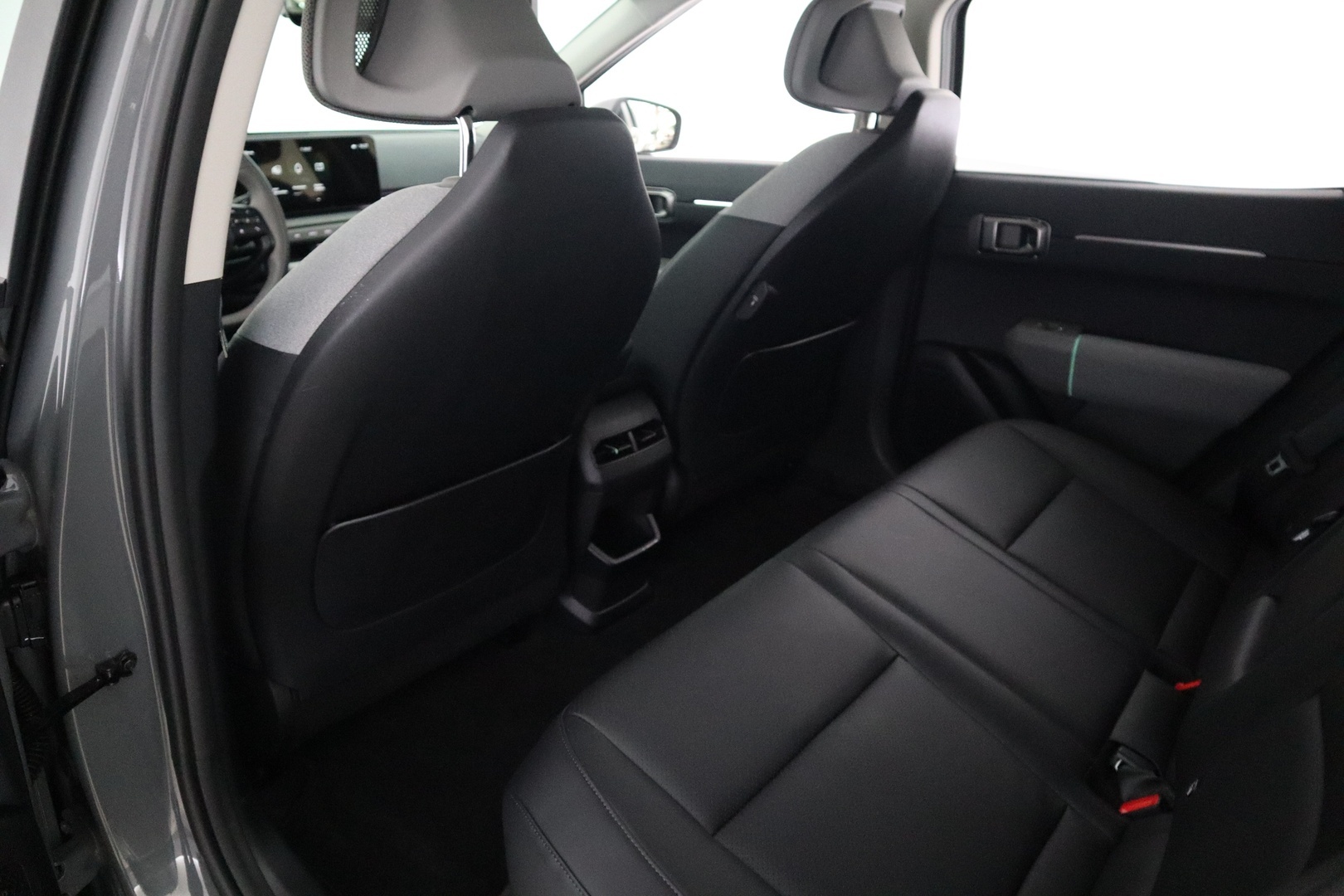 KIA EV4 2026